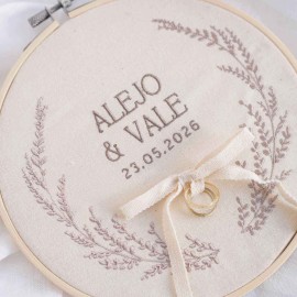 bastidor bordado beige