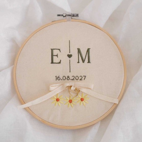 bastidor bordado margaritas