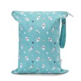 bolsa pandas ropa trasera