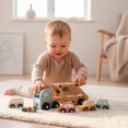 camion con coches de madera