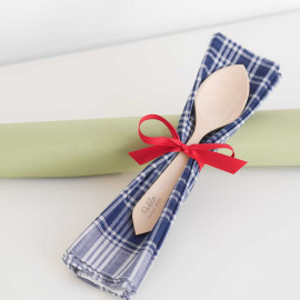 cuchara y pañuelo fallero personalizado