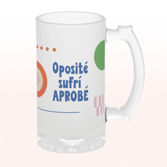 jarra de cerveza opositor
