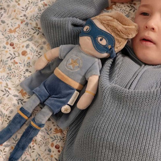 mu&ntilde;eco superheroe personalizable
