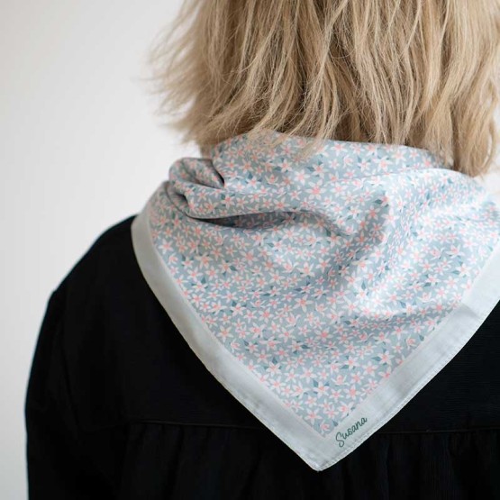 pa&ntilde;uelo fallero personalizado verde