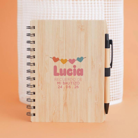 libreta madera corazones
